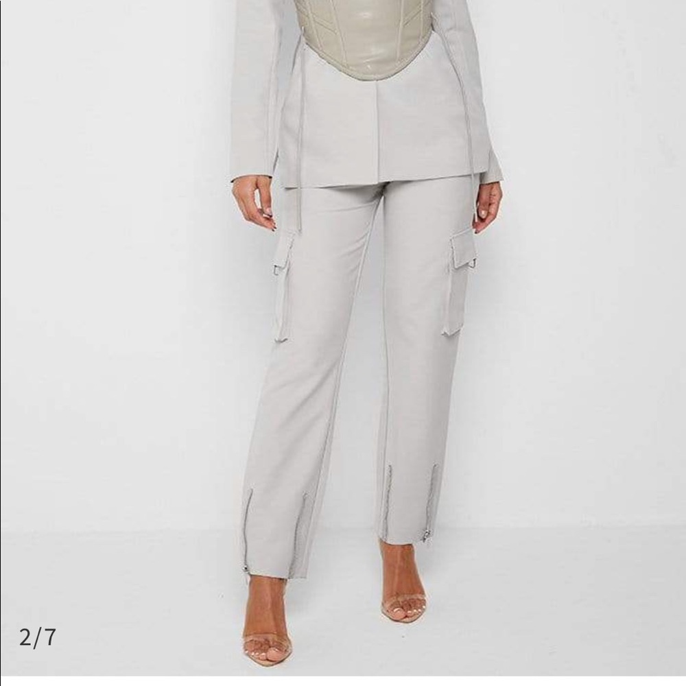TROUSERS WITH ZIP DETAIL - STONE